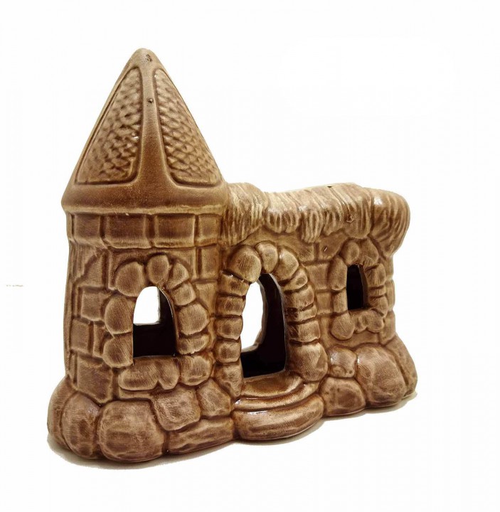 Замок з вікном